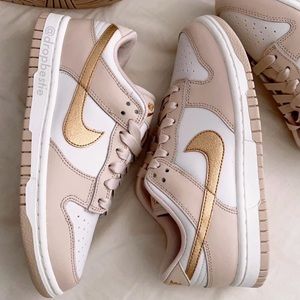 Nike dunk lows - phantom metallic gold - size W8
